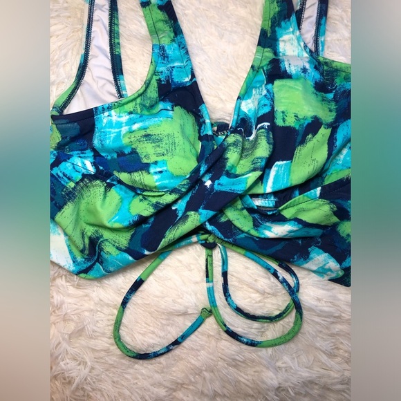 VENUS Green and Blue Bikini Top with Artistic Pattern Lace up back size M - Picture 5 of 12